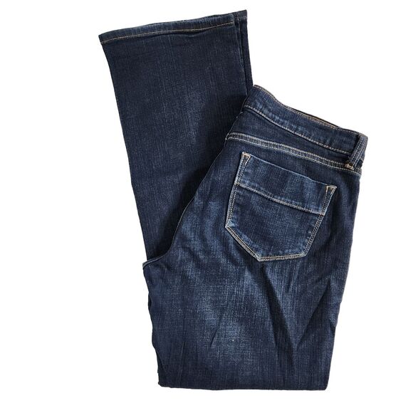 Old Navy Womens Jeans Size 6 Reg The Sweetheart Boot Cut Mid Rise Stretch Dark - Picture 3 of 9